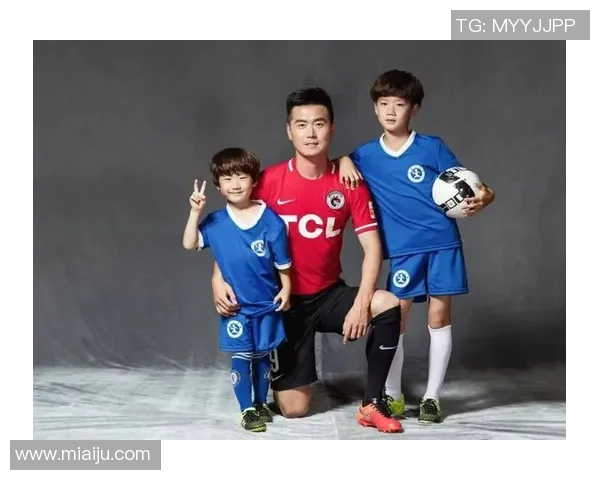 校园足球明星专访：他们的梦想与奋斗故事分享