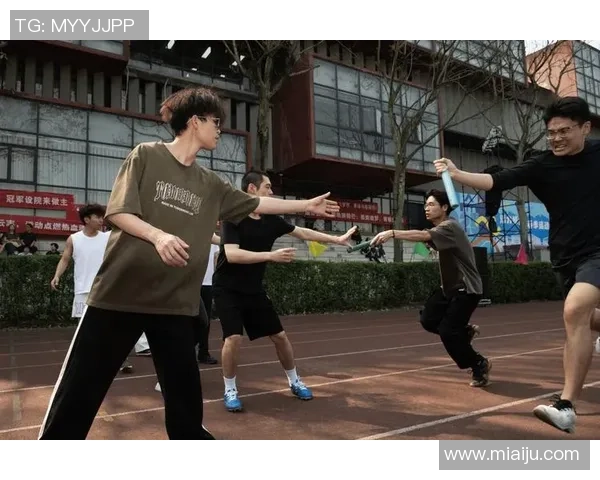 武汉排球队在冠军赛中的团队协作展现出卓越实力与默契配合